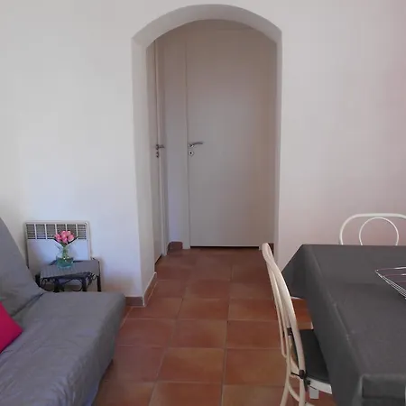 Bernardini Apartman Sari Solenzara